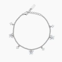 Bracciale con charm bianchi